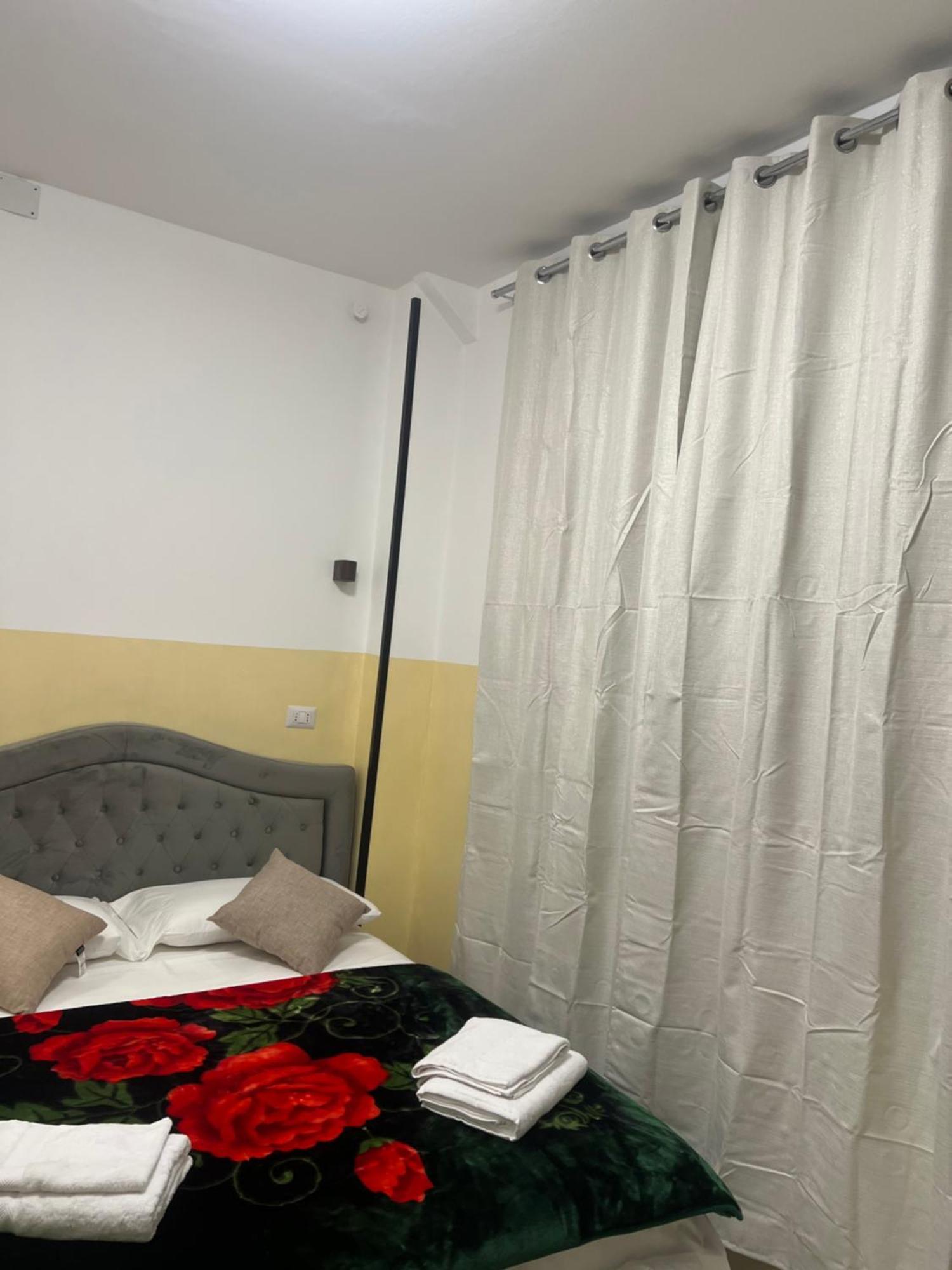 Turati Termini Bed and Breakfast Rom Exteriör bild
